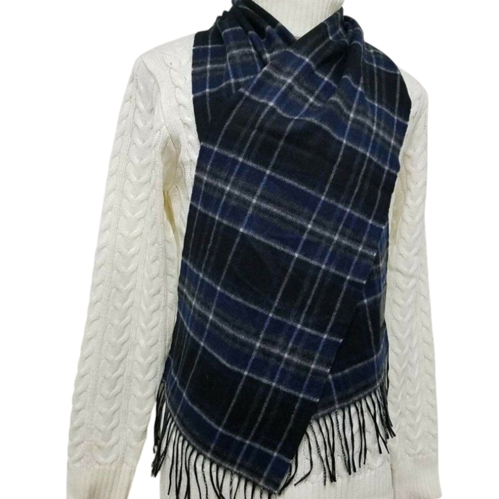 CLUBROOM 100% Cashmere Scarf. Measurements 60" X 12". New With Tags $120